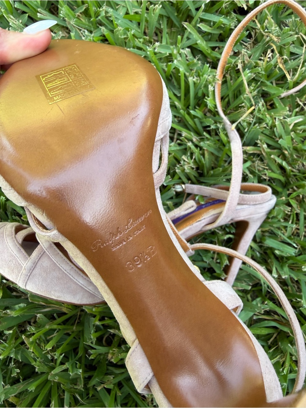 Ralph Lauren Purple Label Suede T-Strap Platform Heels Beige Italy 39.5B - Picture 7 of 9